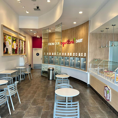 Yogurtland Central Slauson, Los Angeles
