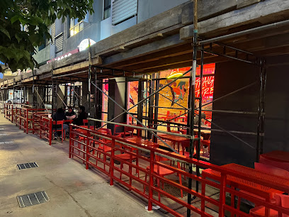 Dave's Hot Chicken, Los Angeles