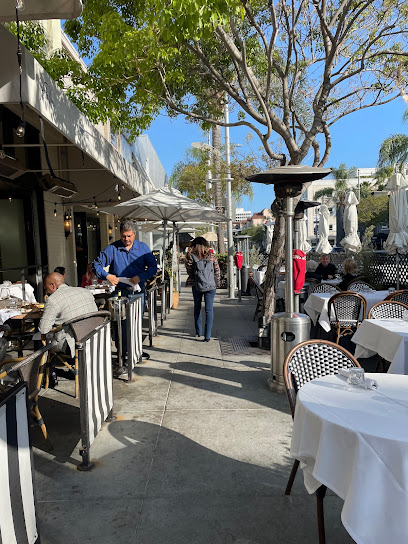 Porta Via Beverly Hills, Los Angeles