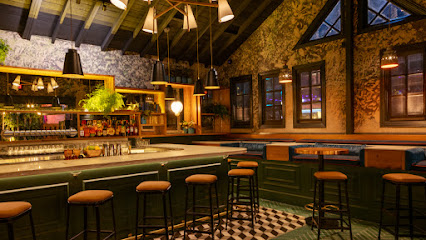 The Den on Sunset - West Hollywood Restaurant & Bar, Los Angeles