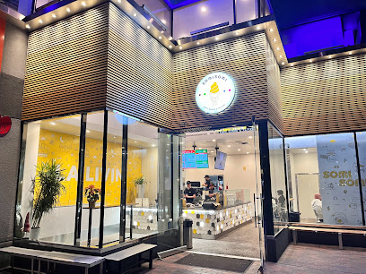 SOMISOMI, Los Angeles