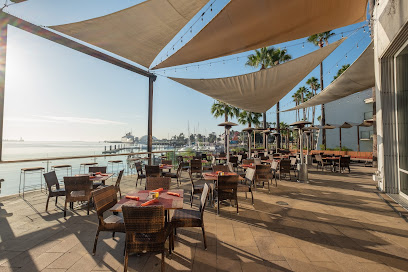 Hotel Maya - a DoubleTree by Hilton, Los Angeles