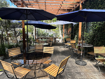 Larchmont Bungalow Cafe, Los Angeles