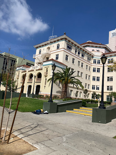 Hollywood Presbyterian Medical Center Emergency Room, Los Angeles