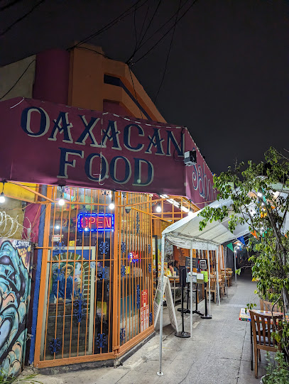 Sabores Oaxaqueños Restaurant, Los Angeles