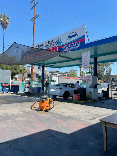 100% Hand Car Wash, Los Angeles