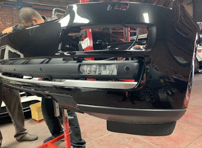PUR Collision Center, Los Angeles