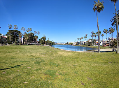 Del Rey Lagoon, Los Angeles
