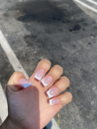 Le Nails, Los Angeles