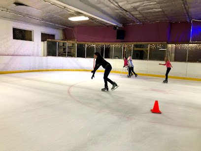 Iceland Ice Skating Center, Los Angeles