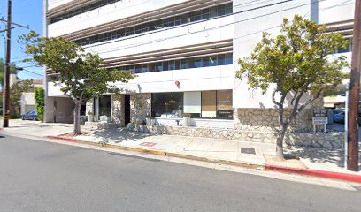 Aliav Law, Los Angeles