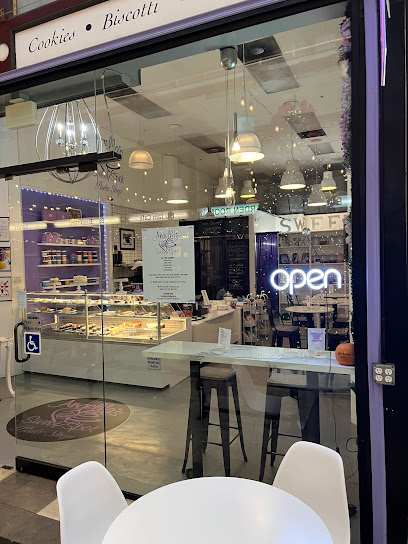 Angella's Sweet Spot Bakery, Los Angeles
