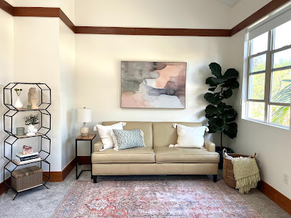 Taylor Elyse Therapy + EMDR, Los Angeles