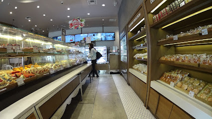 Paris Baguette, Los Angeles