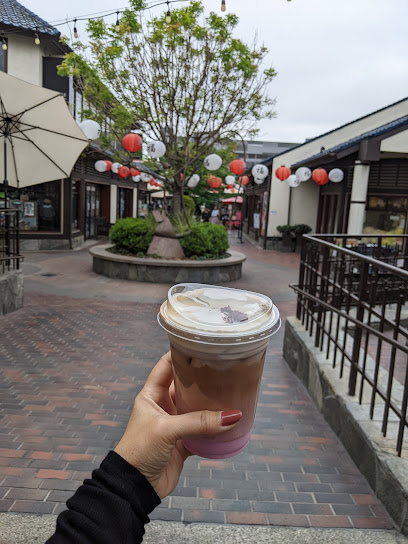 Okayama Kobo Bakery & Cafe DTLA, Los Angeles
