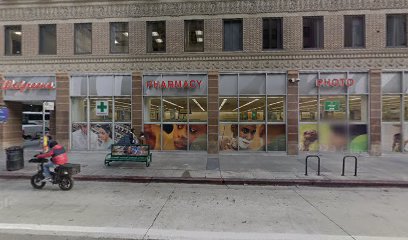 Matura Farrington, Los Angeles