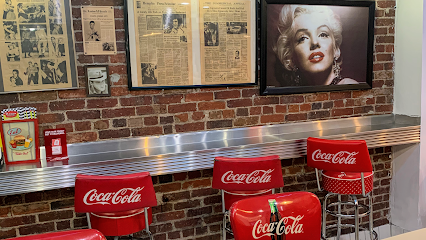D-Town Burger Bar, Los Angeles