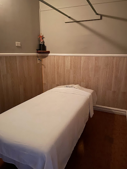 In Thai Spa, Los Angeles