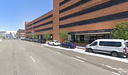 Dr. Christopher Kong, Orthopaedic Spine Surgeon (Los Angeles, CA)
