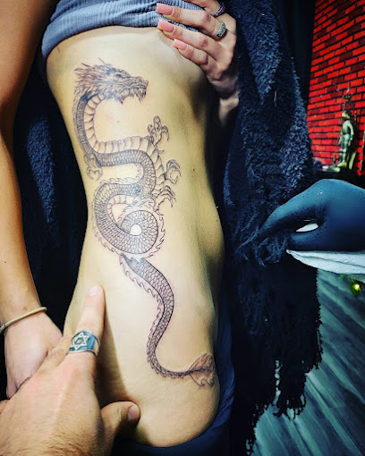 ARTISTA by Motis Tattoos, Los Angeles