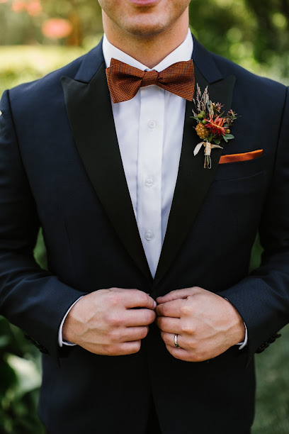 No. 33 - Custom Suits Los Angeles
