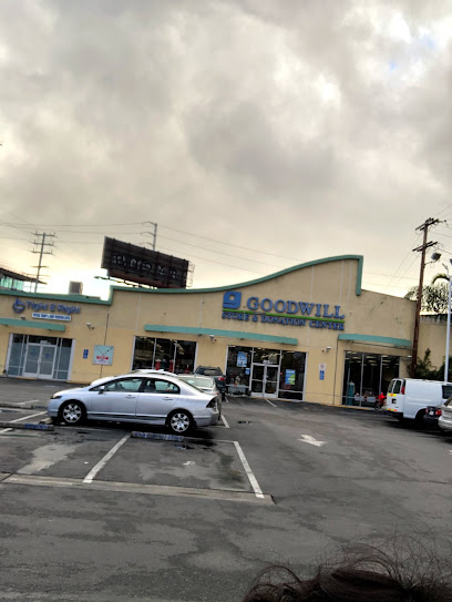 Goodwill Southern California Store & Donation Center, Los Angeles