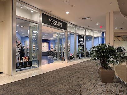 Yesmin Shoes, Los Angeles