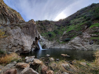 Paradise Falls, Los Angeles