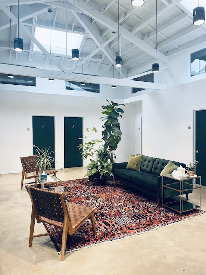 Rose Junie Therapy, Los Angeles