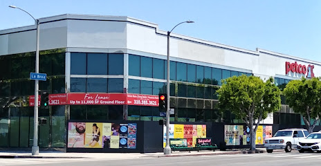 Petco, Los Angeles