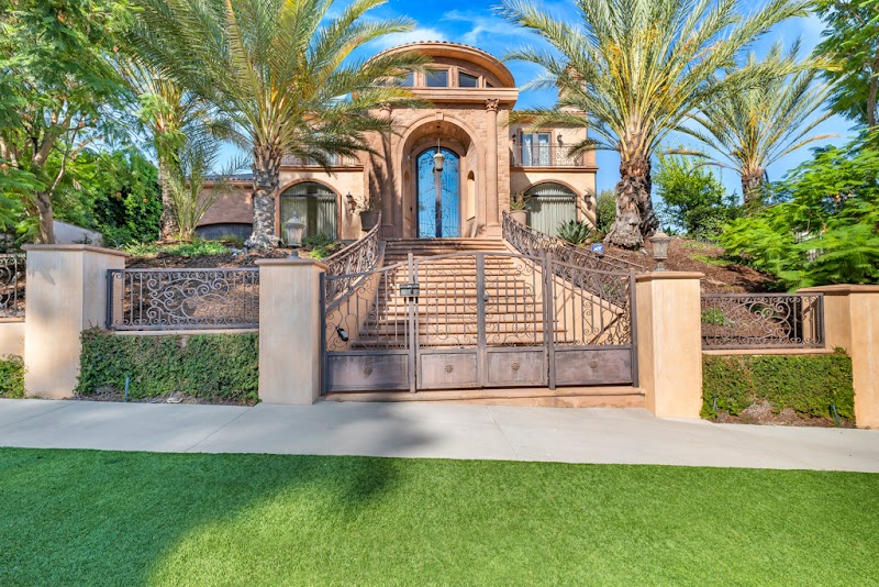 Carnahan Dexter Property Management, Los Angeles