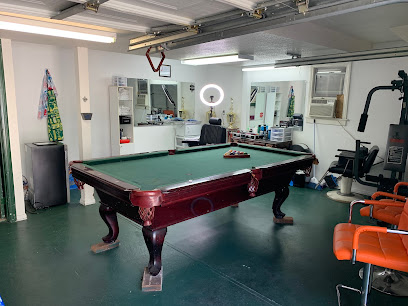 Garage Cutz Barbershop, Los Angeles