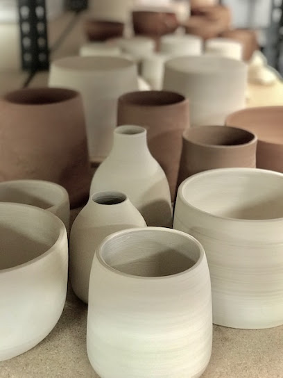 Claytivity Pottery Studio, Los Angeles