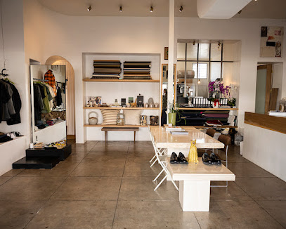 High Society, Los Angeles
