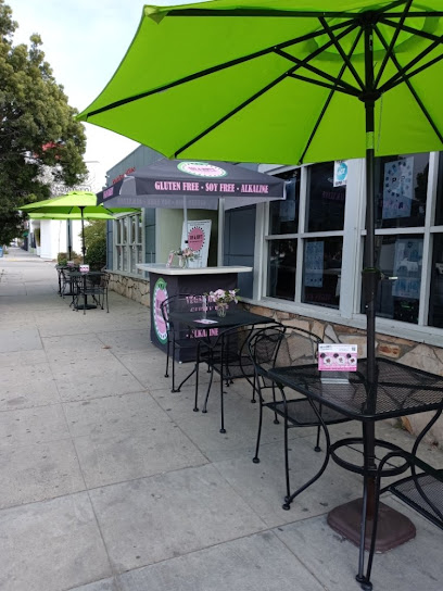 TOY & JUDY'S (VEGAN BAKERY CAFÉ), Los Angeles