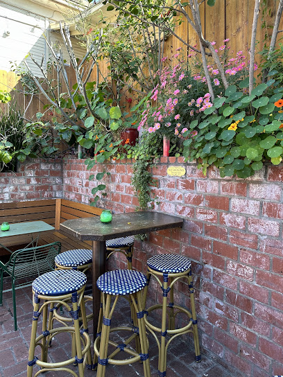 Bar Flores, Los Angeles
