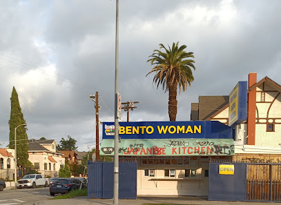 Bento Woman, Los Angeles