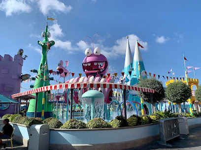 Super Silly Fun Land, Los Angeles