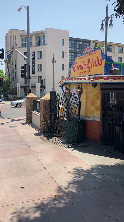 Cielito Lindo, Los Angeles