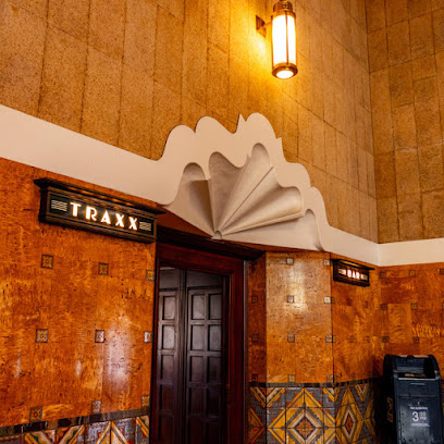Traxx Restaurant, Los Angeles