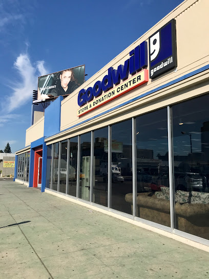 Goodwill Southern California Store & Donation Center, Los Angeles