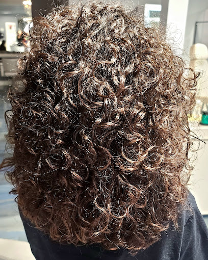 Curls by Caruso