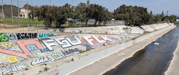 Ballona Creek Bike Path trailhead