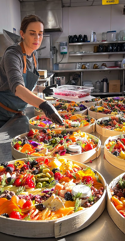 Simple Life Things: Grazing Tables, Charcuterie Boards, Cheese Board Workshops|Los Angeles & Hancock Park