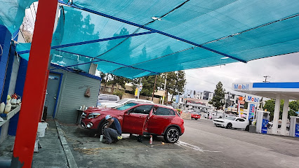 Car Wash & Detail Los Chavalones