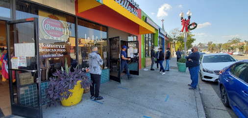 La Azteca Tortilleria
